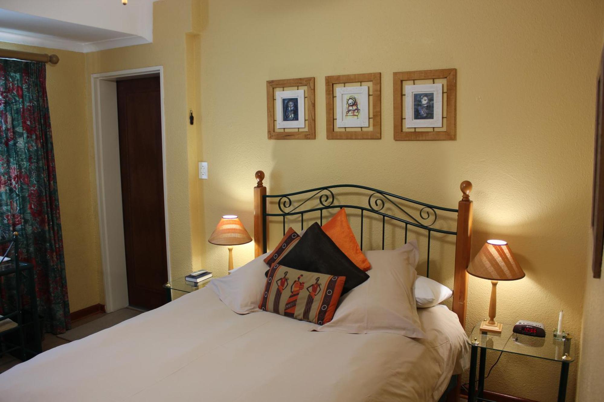 בלוויל Old Oak Guest House חדר תמונה