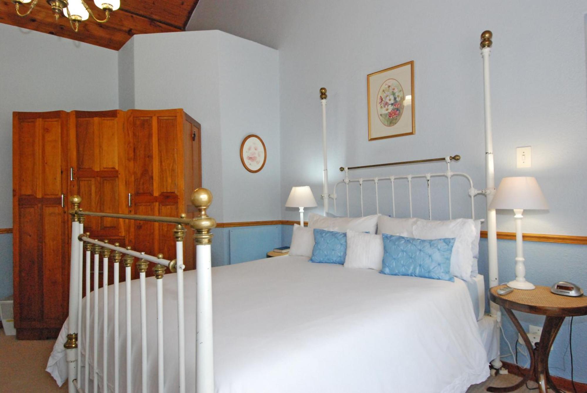 בלוויל Old Oak Guest House חדר תמונה