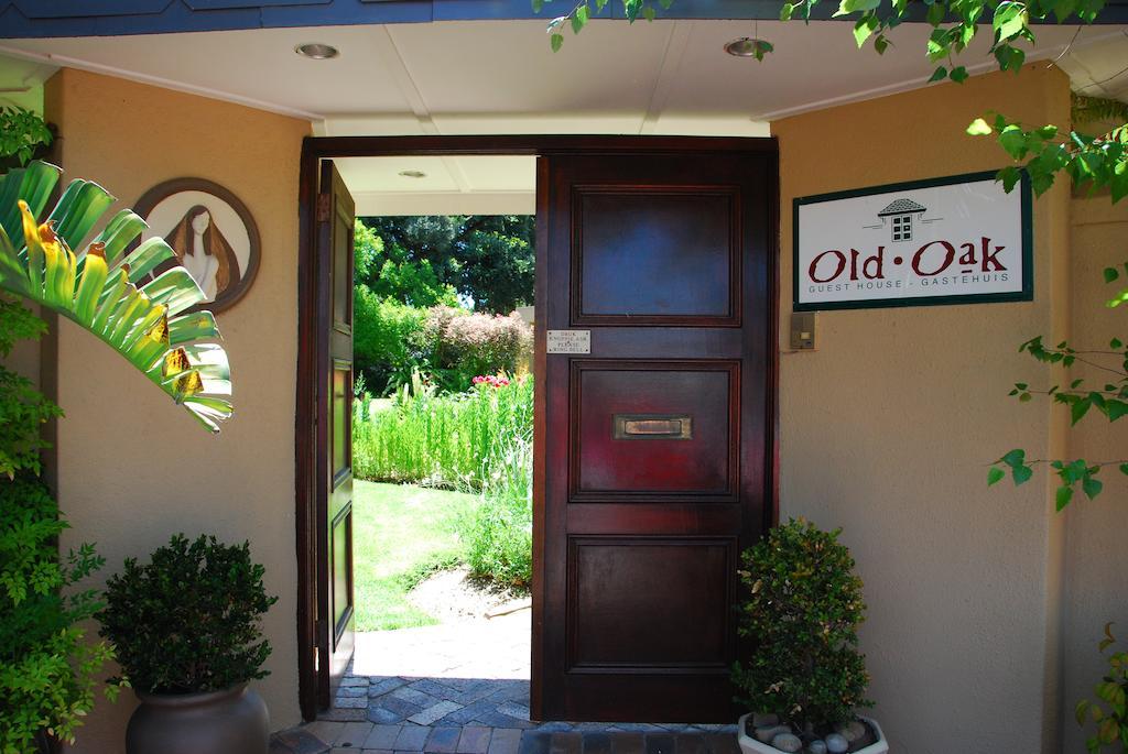 בלוויל Old Oak Guest House מראה חיצוני תמונה